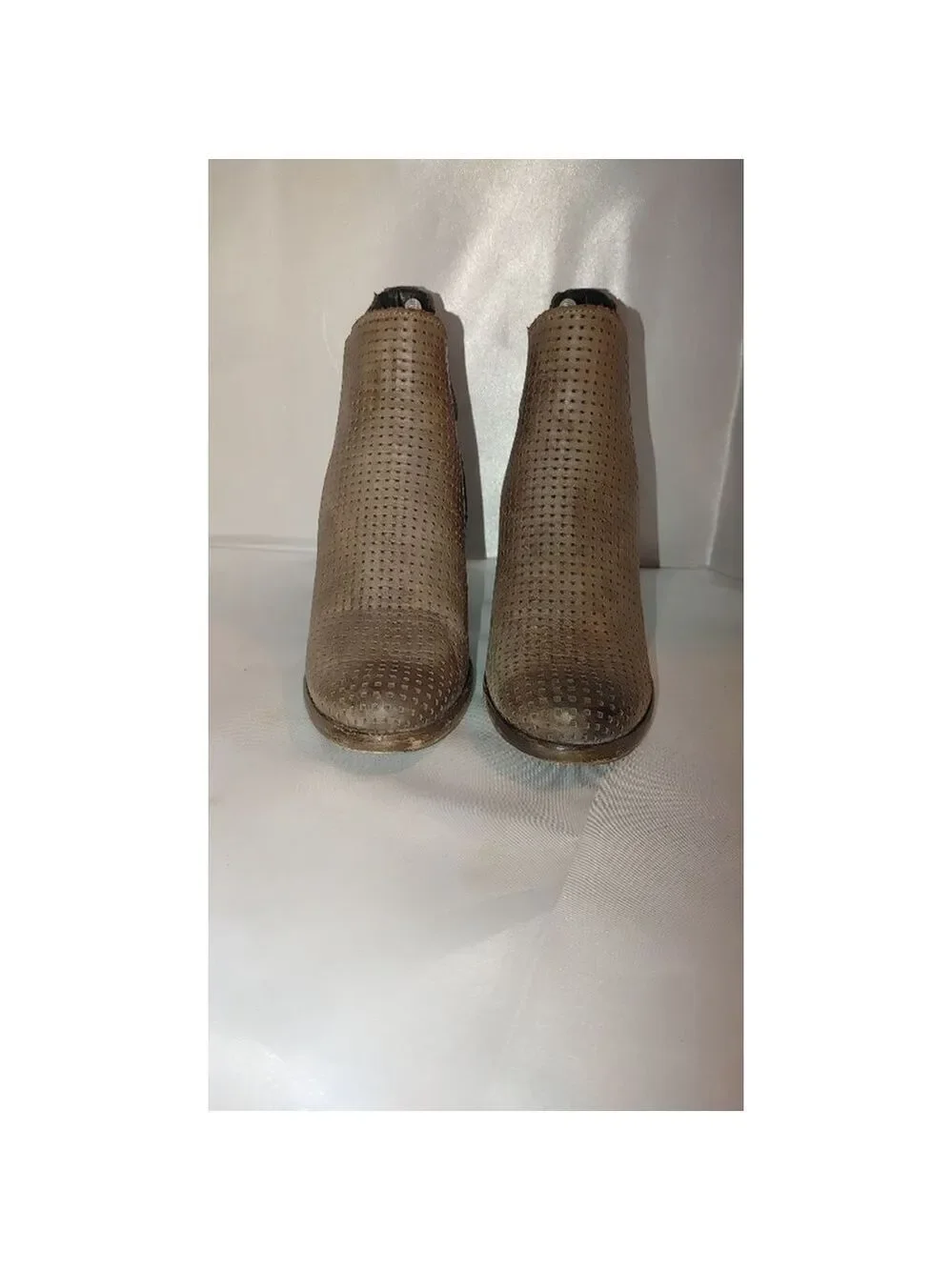 Naughty Monkey Show Stoppa Perforated Leather Booties Size 8M